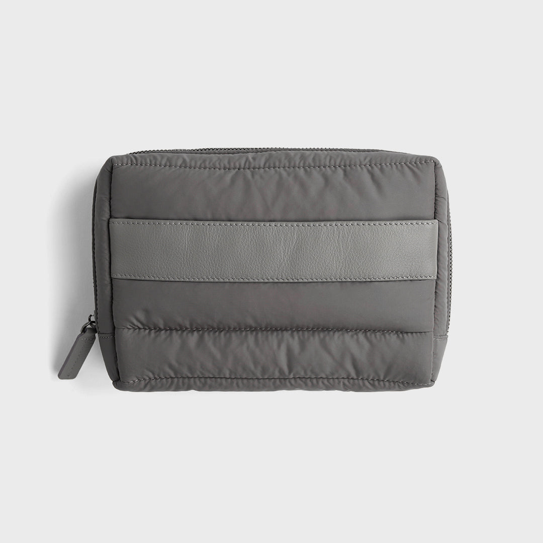Quilted Puffy Tech Organiser