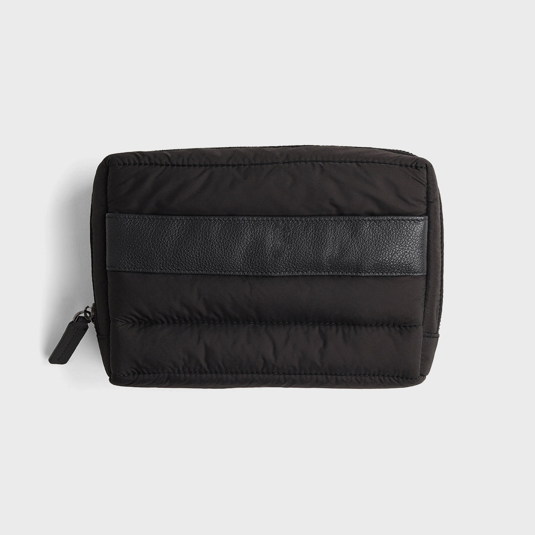 Quilted Puffy Tech Organiser