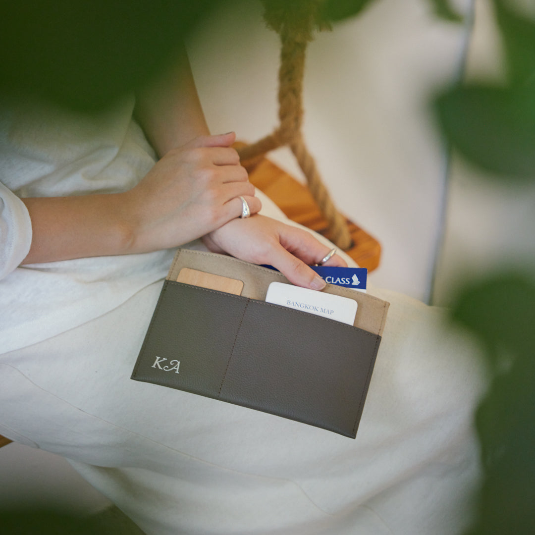 Wabisabi Passport Pouch